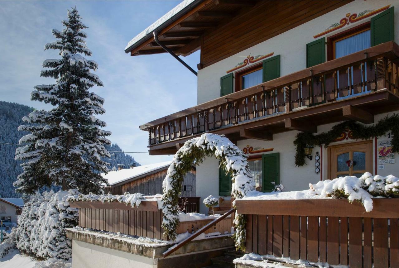 Landhof Apartment Monguelfo-Tesido / Welsberg-Taisten Bagian luar foto